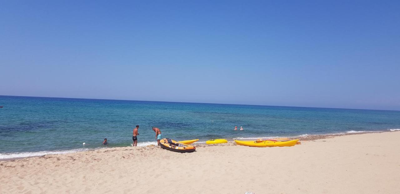 Résidence Baia delle Mimose Badesi Esterno foto